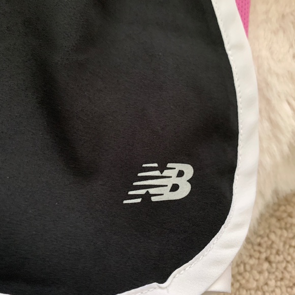 NWT New Balance Purple & Black Running Shorts- M - Picture 7 of 15
